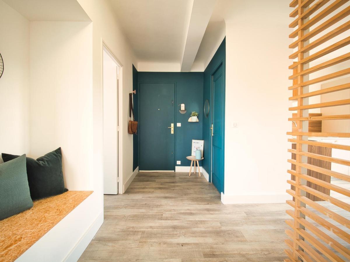 Plage A 200 Metres. Vue Mer Et Esterel ! Renove Apartment Saint-Raphael  Luaran gambar